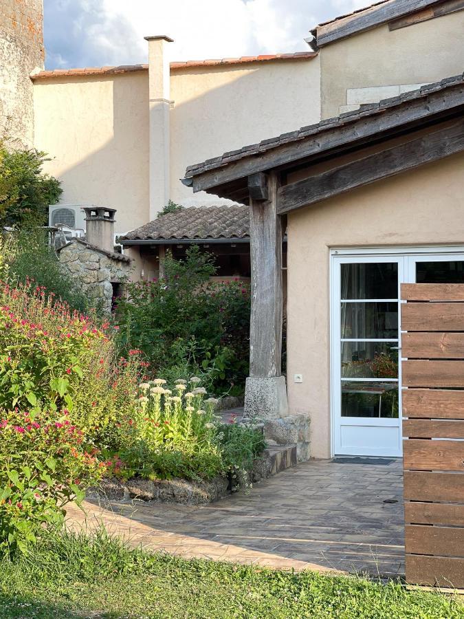 Chambres d'Hôtes Le Bourdieu Soulignac Exterior foto