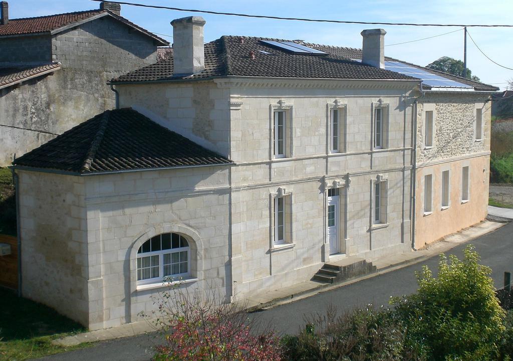 Chambres d'Hôtes Le Bourdieu Soulignac Exterior foto